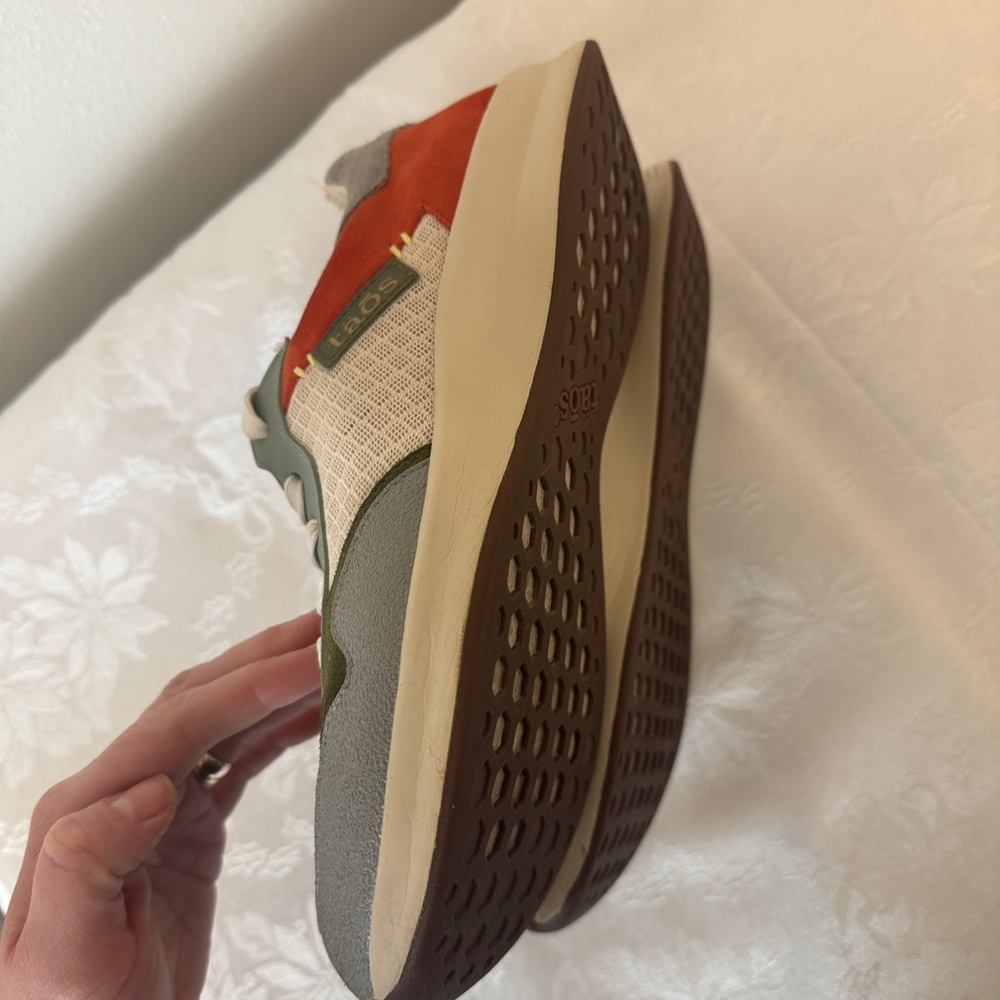 Taos Footwear Multicolor Green, Light Blue & Red Sneakers - Picture 9 of 11